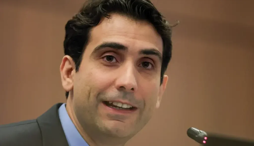 Galípolo Afirma que é Hora de Calibrar a Política Monetária