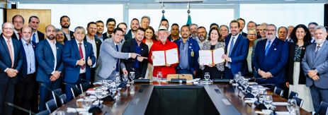 30.04.2026 – Presidente da República, Luiz Inácio Lula da Silva, durante anúncio de crédito para aquisição de caminhões e ônibus, no Palácio do Planalto. Brasília - DF.

Foto: Ricardo Stuckert / PR