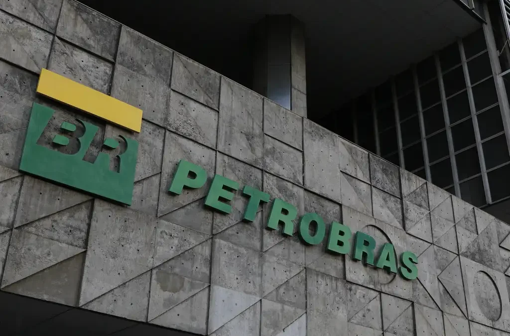 Petrobras lidera aumento de lucros na B3 e reforça concentração entre grandes empresas: confira o ranking